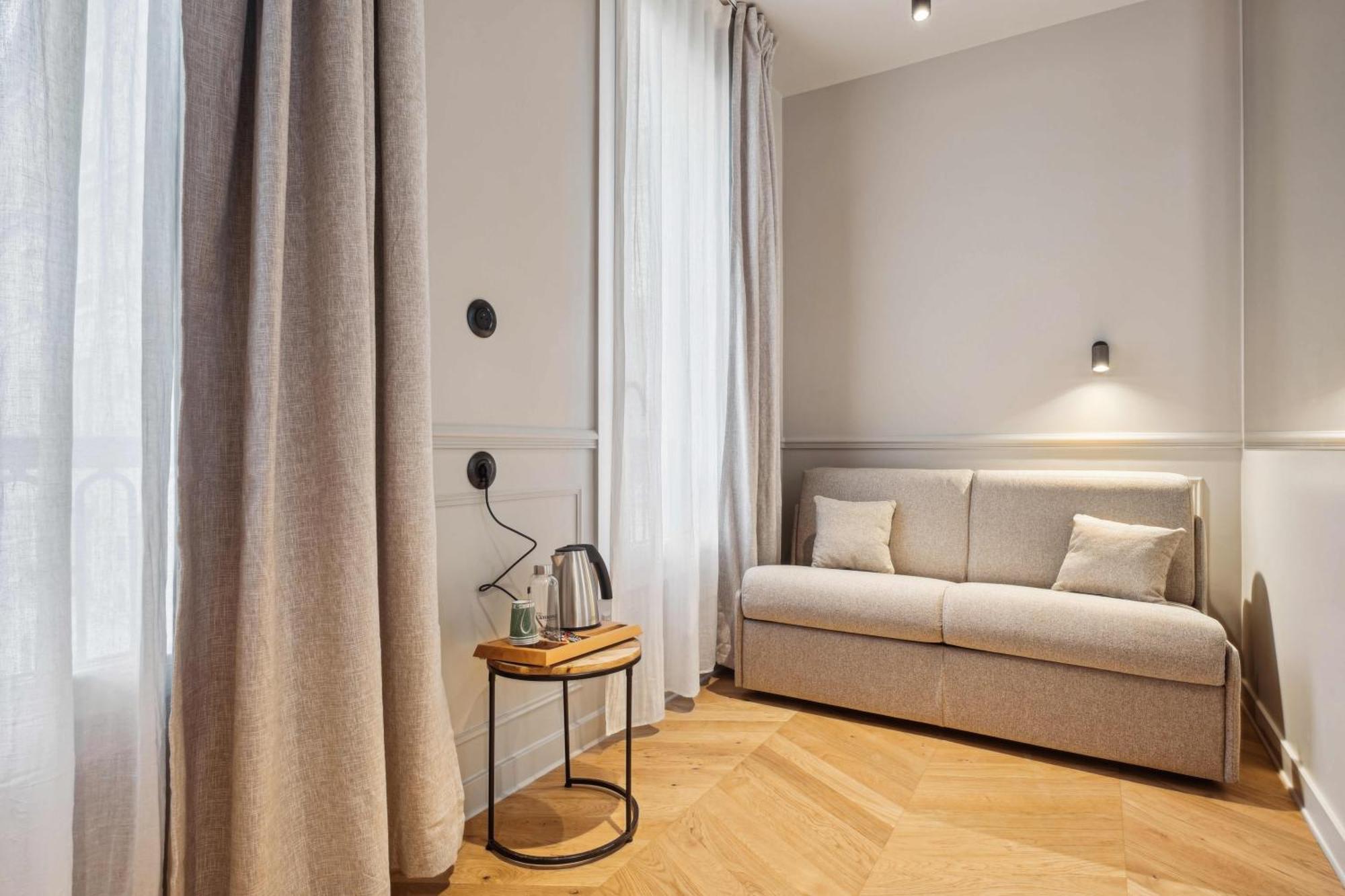 Hotel Clemence Paris Ngoại thất bức ảnh